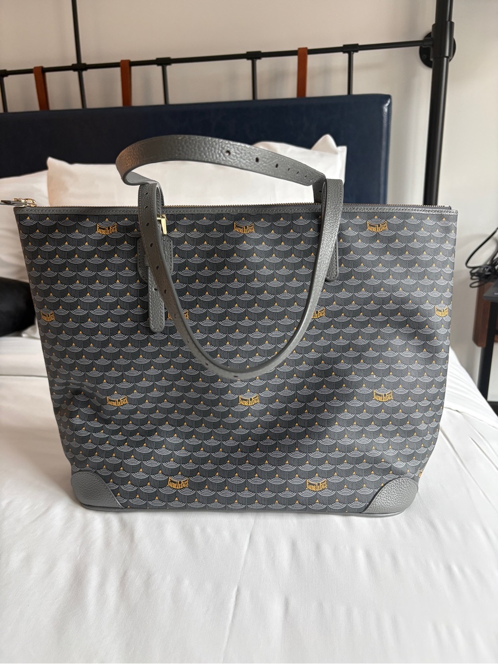 Fauré Le Page Daily Battle Zip 35 Tote Gray Logo Pattern Leather, Canvas, Gold - Picture 8 of 16